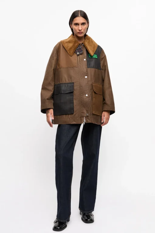 GANNI Trending Now | Kåper & Jakker<x Barbour Waxed-duffelcoat Teak